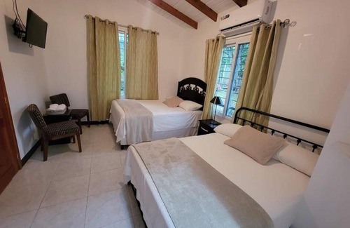 Pena Blanca House | Family-Friendly Getaway at La Estancia Pascual Hotel