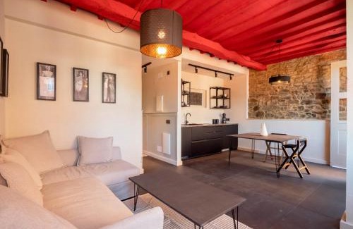Pontedeume Apartment | Family-Friendly Retreat at La Fantástica Pontedeume