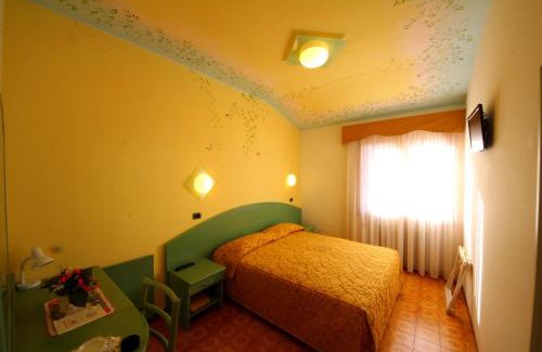 Apricale Bed & Breakfast | Discover La Favorita Apricale B&B & Ristorante Retreat