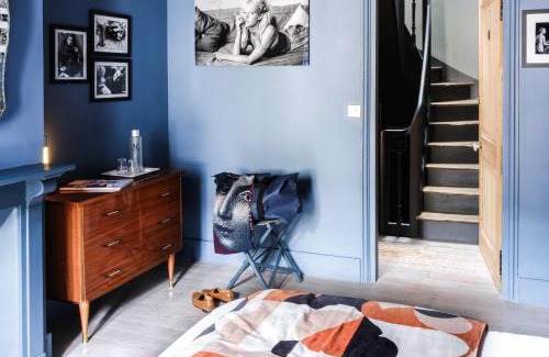 Saint-Valery-sur-Somme Bed & Breakfast | Discover Comfort at La Femme d'à Côté with Breakfast Included