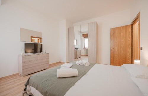 Rivoli Veronese Apartment | La Fenice Private Gardent Free