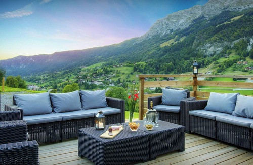 Les Villards-sur-Thones Ski Chalet | Indulge in La Ferme du Gran Shan with Indoor Spa & More