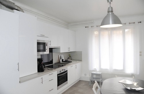 Longjumeau House | Cozy 3-Bedroom House with Garden Near Paris & Versailles