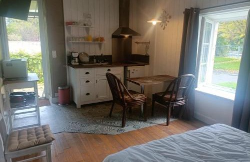 Marans House | Pet-Friendly Oceanfront Retreat at La Ferme de Fossillon