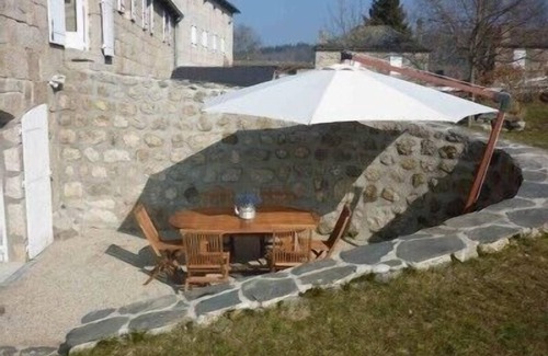 Tence House | Unforgettable Stay at La Ferme des Farios with Pool & Views