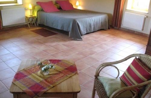 Saint-Laurent-d'Oingt House | Discover Family-Friendly Comfort at La Ferme Du Chapi