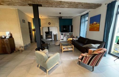 Cambes-en-Plaine House | Discover La Ferme du Château: Family-Friendly Retreat