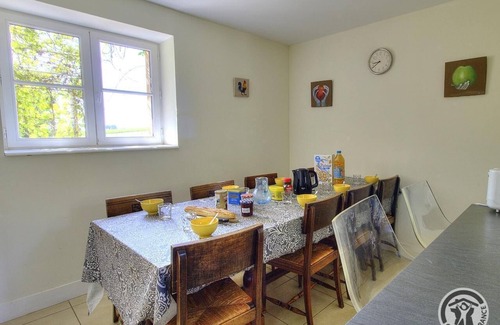 Pomeys House | Discover La Ferme du Château de Saconay: Pet-Friendly Retreat