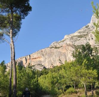 Saint-Marc-Jaumegarde Bed & Breakfast | Oceanfront Retreat at La Ferme - 9.4/10 Guest Rated