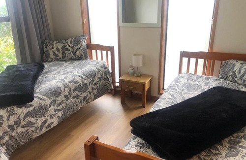 Burgess Park House | Family Retreat at La Ferme New Plymouth with Pool & Hot Tub