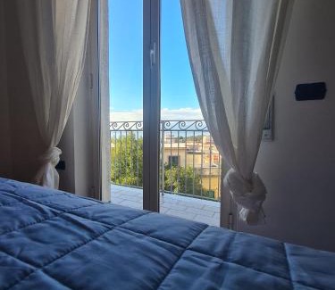 Ercolano Apartment | Family-Friendly Retreat at La Finestra Sul Golfo - 4 Star