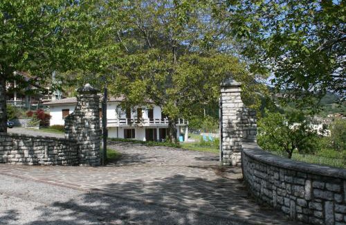 Aer House | Family-Friendly Retreat at La Finestra sul Lago, Rated 8.9