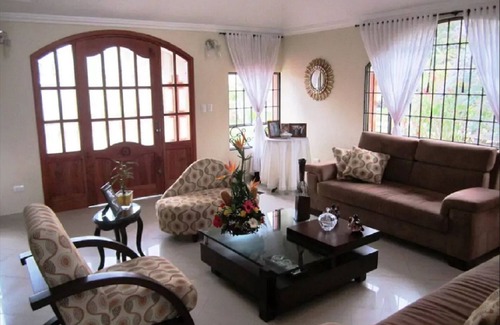Paipa House | Experience La Flor de la Canela: Countryside in the City