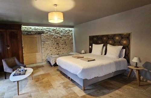 Rochefort-en-Valdaine House | Unique Oceanfront Retreat at La Fontaine de Rocoule