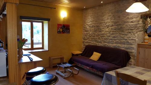 Vertamboz House | Pet-Friendly La Fontaine: Family Retreat with Great Reviews
