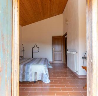 Piegaro House | Perfect Getaway at La fonte di Gaiche with Pet-Friendly Perks