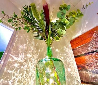 Pont-sur-Yonne Apartment | Discover La Forêt Enchantée: Central Location & Pet Friendly