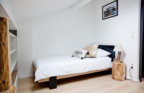 Thones Apartment | Inviting Retreat at La Forêt: Family and Pet Friendly Stay