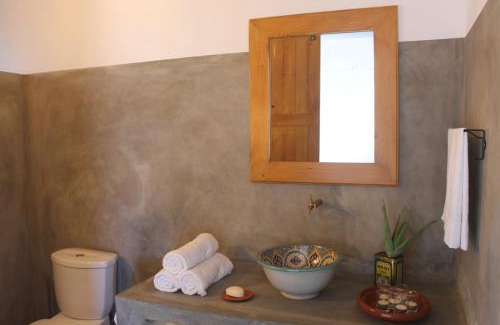 Sao Filipe Hotel | Pet-Friendly La Fora Ecolodge with Pool & Breakfast Included