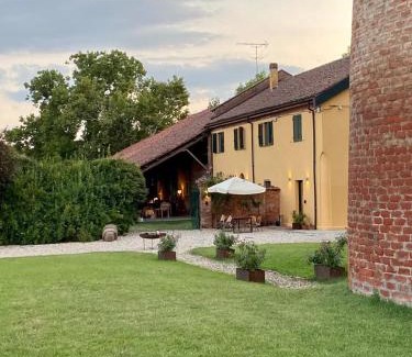 Alessandria House | Discover La Fornace: 4-Star Gem with Family-Friendly Amenities