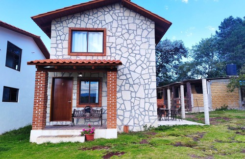 Huasca De Ocampo Cabin | Relax at La Fortuna Hospedaje by Rotamundos - 9.6/10 Rating