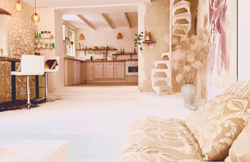 Bouteilles-Saint-Sebastien House | La Croix Dordogne Holidays