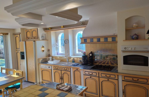 Saint-Etienne-les-Remiremont House | Spacious Gîte for 14 with Spa & Lake View in Vosges