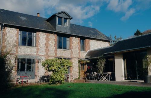 La Riviere-Saint-Sauveur Hotel | Relax at La Fraîchette-Hôtel & Spa with Oceanfront Bliss