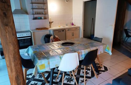 Champniers-et-Reillac Apartment | Cap Nature: Ideal for Groups & Pets in Périgord Vert