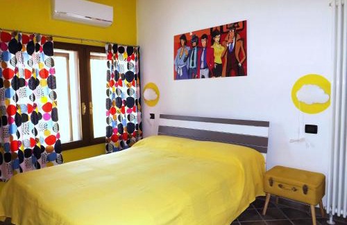 Monticello d'Alba House | Discover La Fuga Affittacamere - Guest Rated 9/10!