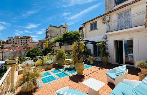 Gaeta Bed & Breakfast | Discover Family-Friendly Comfort at La Gaetana Hotel