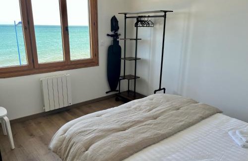 Langrune-sur-Mer Apartment | Oceanfront Escape: La Galonière Noire with Sea Views