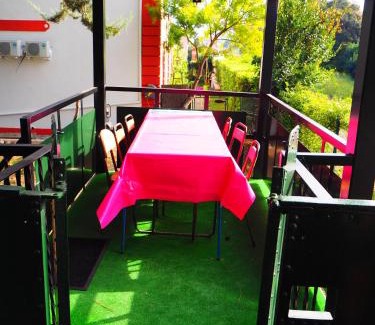 Millas House | Pet-Friendly Retreat at La Gare de Millas - Rated 8.2/10