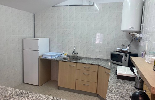 San Martin Sarroca Cottage | Family-Friendly Getaway at La Geneta Casa Vacacional