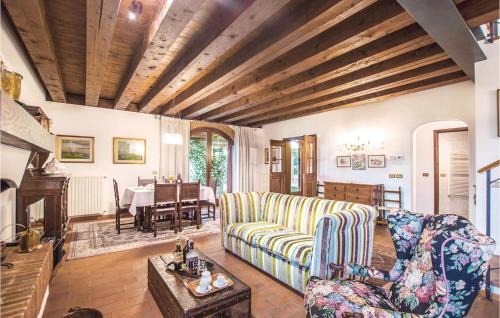 San Biagio di Callalta House | Explore La Ghiandaia: 4-Star Pet-Friendly Getaway