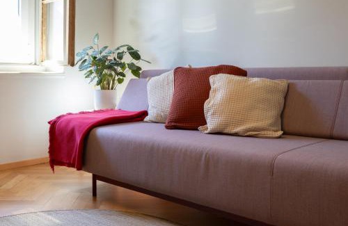 Roiano-Gretta-Barcola-Cologna-Scorcola Apartment | La Ginestra