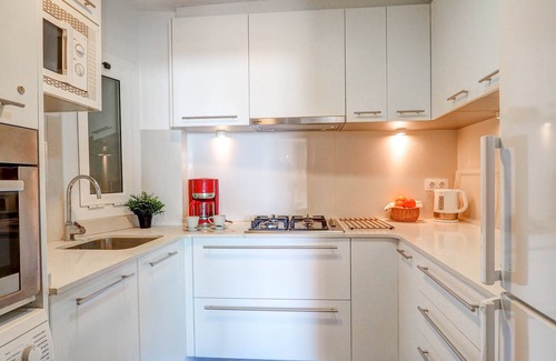 Sitges Town Center Apartment | Top-Rated La Gioia 1 with Spa & Family Amenities