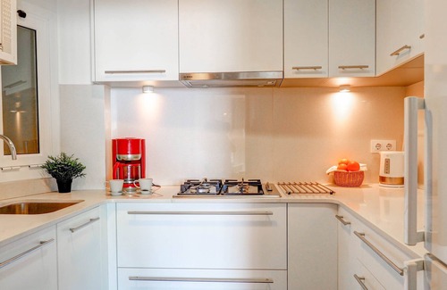 Sitges Town Center Apartment | Top-Rated La Gioia 1 with Spa & Family Amenities