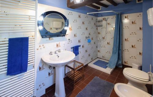 Pieve Santo Stefano House | Discover La Giuncaia: Oceanfront Bliss with Pet-Friendly Perks