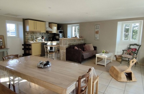 Saint-Denis-en-Margeride House | Discover La Grange de Germaine: Warm Gite in Margeride