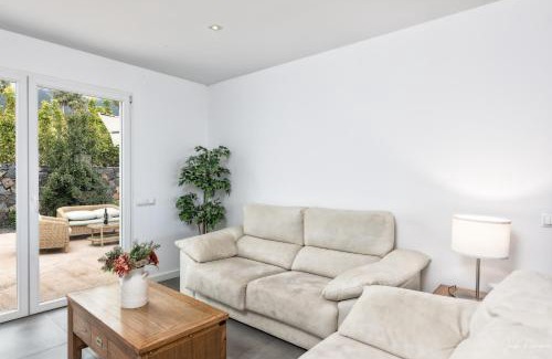 Brena Alta House | Relax at LA GRAMA II: Top-Rated & Family-Friendly Stay