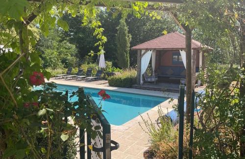 Confolens House | Oceanfront Escape at La Grange Terrou - Rated 9.4/10