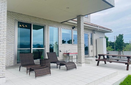 Motobu Villa | Relax at La Grandam - SEVEN Hotels with Ocean Views