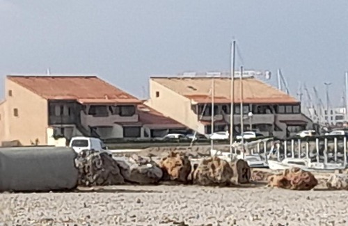 Leucate House | Oceanfront Escape at La Grande Bleue - Rated 9.1/10