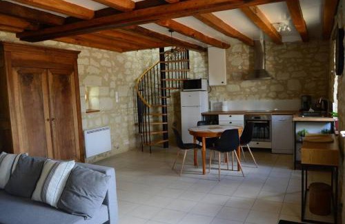 Chinon House | Oceanfront Retreat at La Grange de l'Olive - Rated 9.5/10
