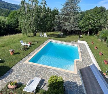 Vic-sur-Cere Bed & Breakfast | Discover La Grange de Lily: Oceanfront Retreat with Pool