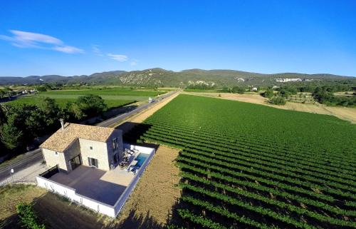 Vallon-Pont-d'Arc Villa | Oceanfront Escape at La Grange de Papy - 4-Star Retreat