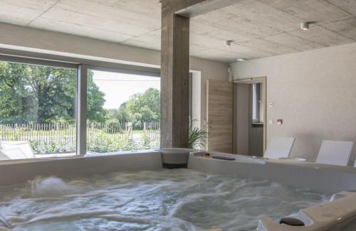 Louftemont Villa | Discover La Grange de Victor: Pet Friendly with Spa & Hot Tub