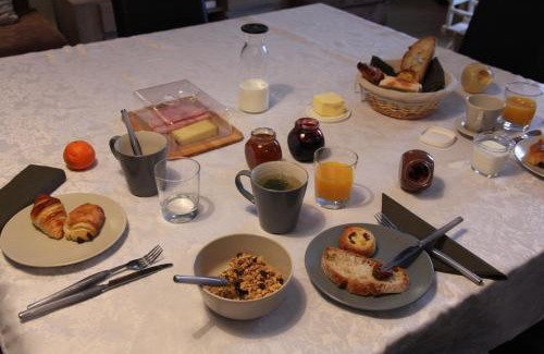 Saint-Priest Bed & Breakfast | Discover La Grange des Griottiers with Oceanfront Pool Access