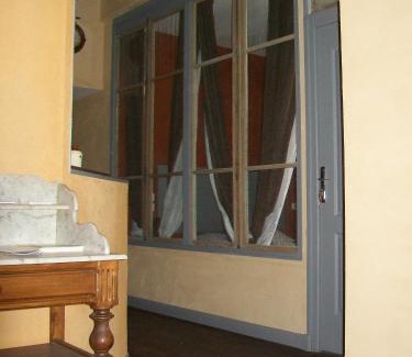 Saint-Priest Bed & Breakfast | Discover La Grange des Griottiers with Oceanfront Pool Access